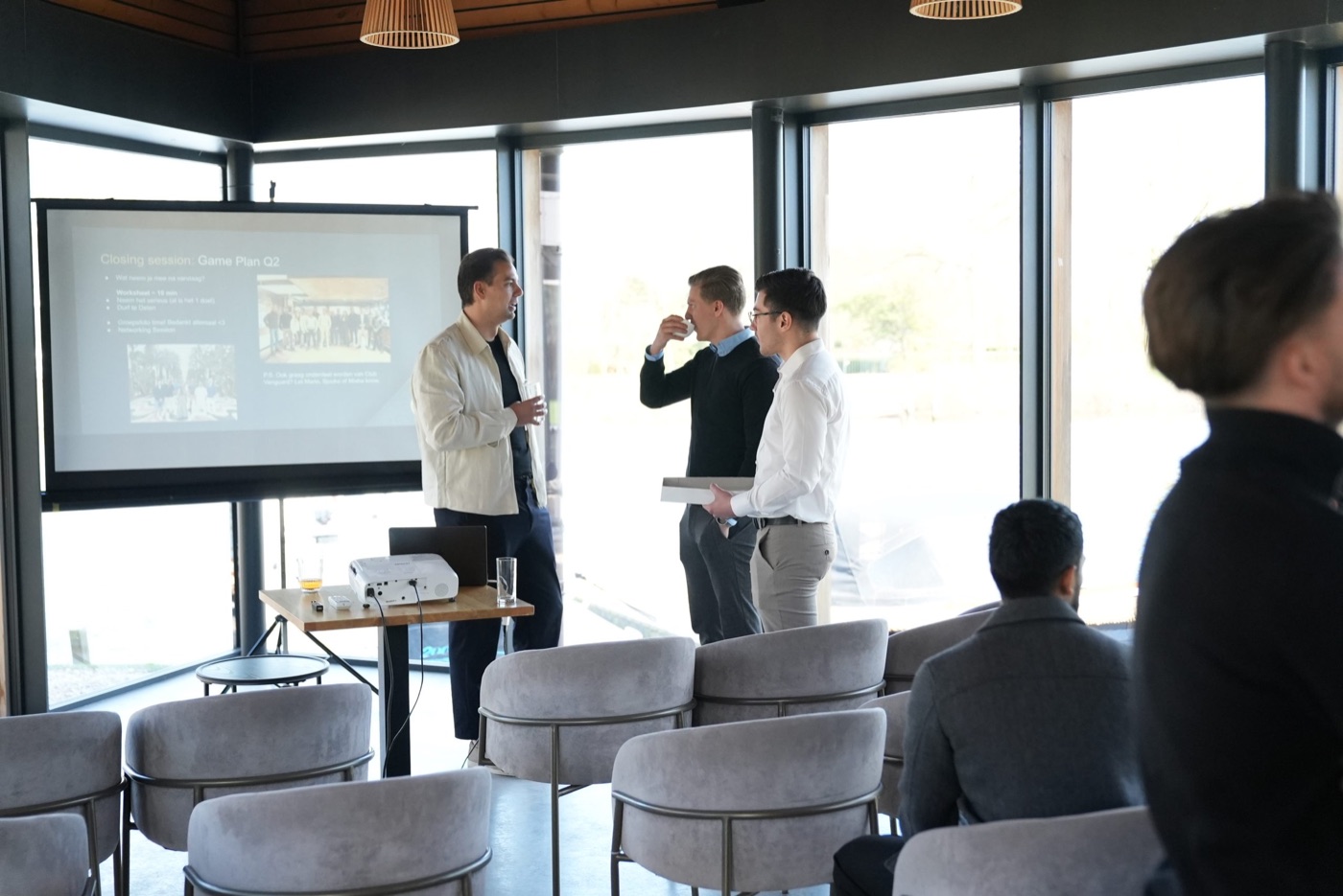 Netwerkmoment na een Club Vanguard sessie
